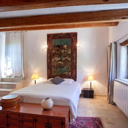 Maison Authentique En Drôme Provençale Hébergement de vacances *
