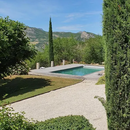 Hébergement de vacances Maison Authentique En Drôme Provençale