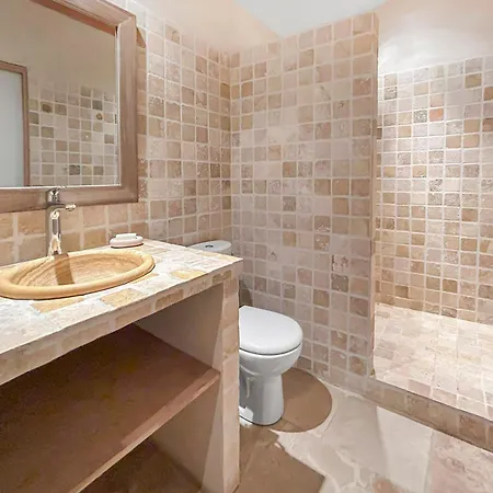 Hébergement de vacances Maison Authentique En Drôme Provençale Montreal-les-Sources