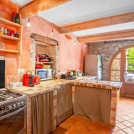 Hébergement de vacances Maison Authentique En Drôme Provençale
