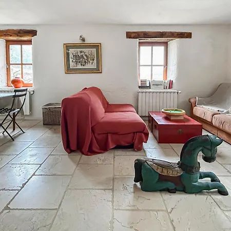 Hébergement de vacances Maison Authentique En Drôme Provençale Montreal-les-Sources
